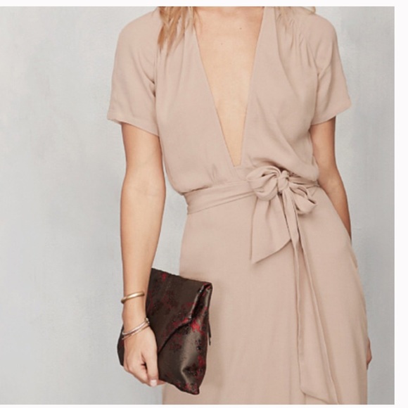 Reformation Hadley Dress in Latte - Picture 3 of 9